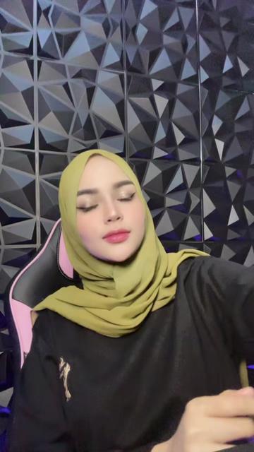 @cutritacharmelia
