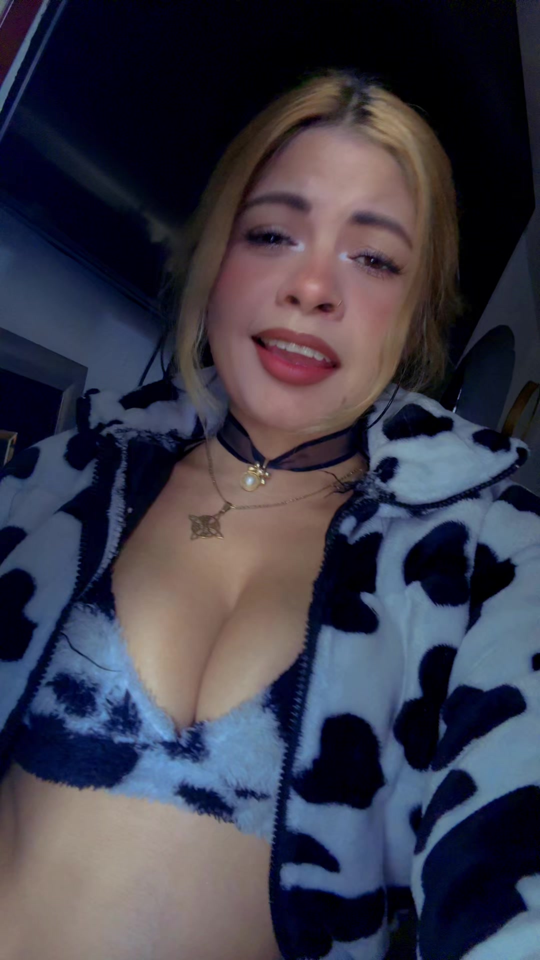 @Jazmin 🦋🧝🏻♀️👽🛸
