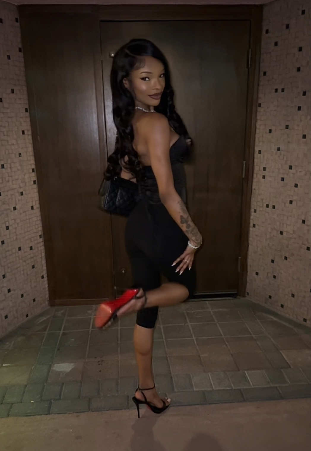 @_lashaelee
