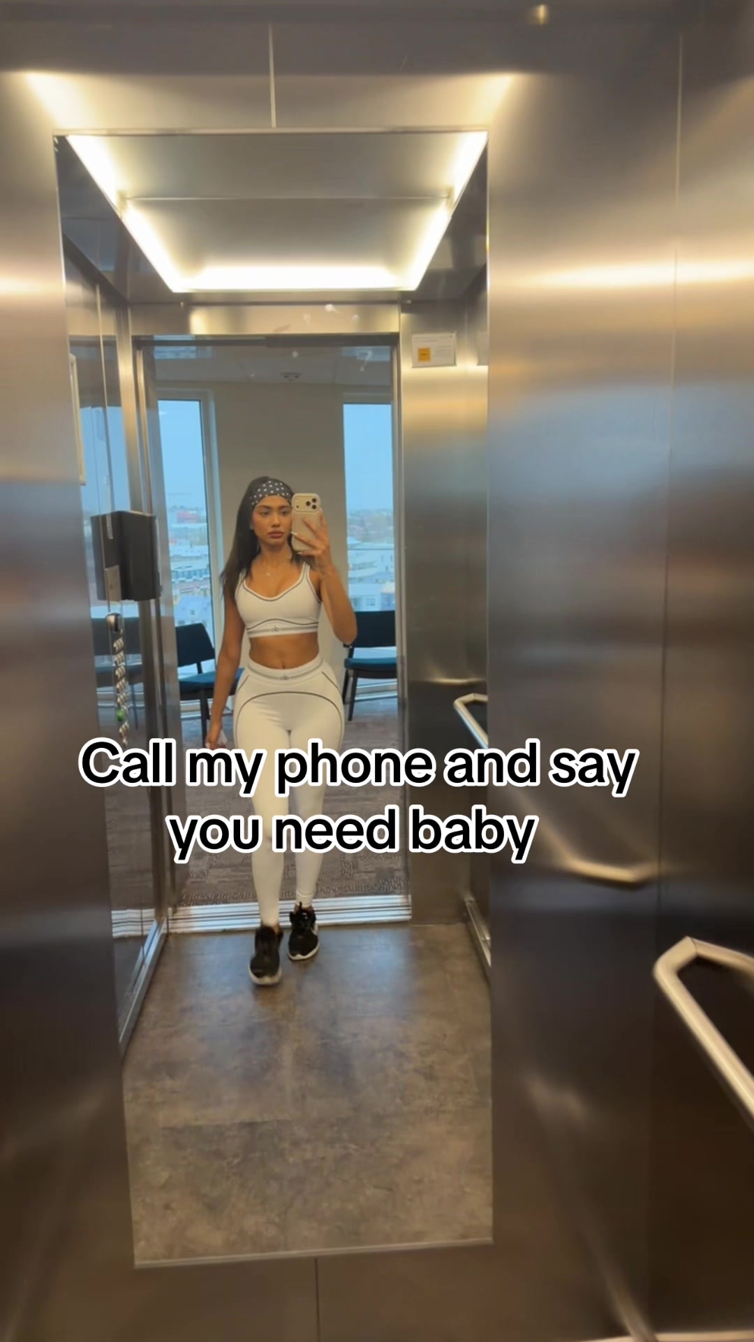 @Devina1216_