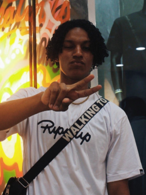@Bronxx