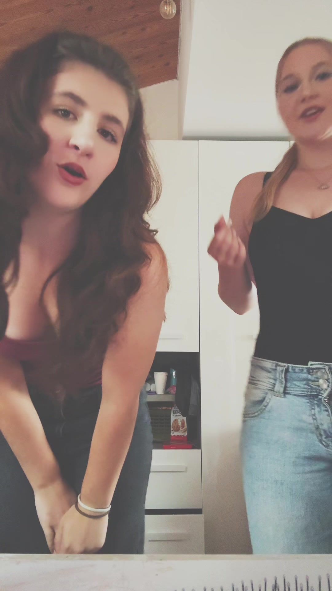 @Ronja&Ayse