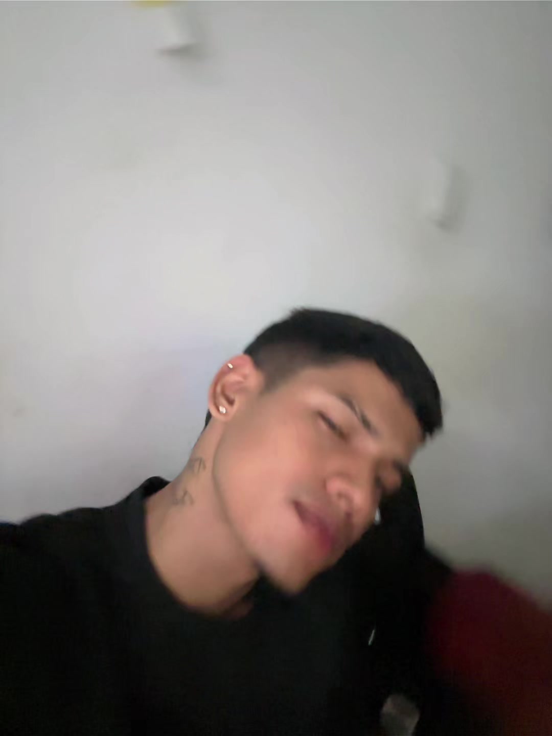 @Julio Acuña
