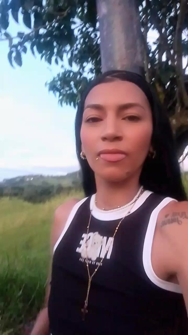 @estefany ayala