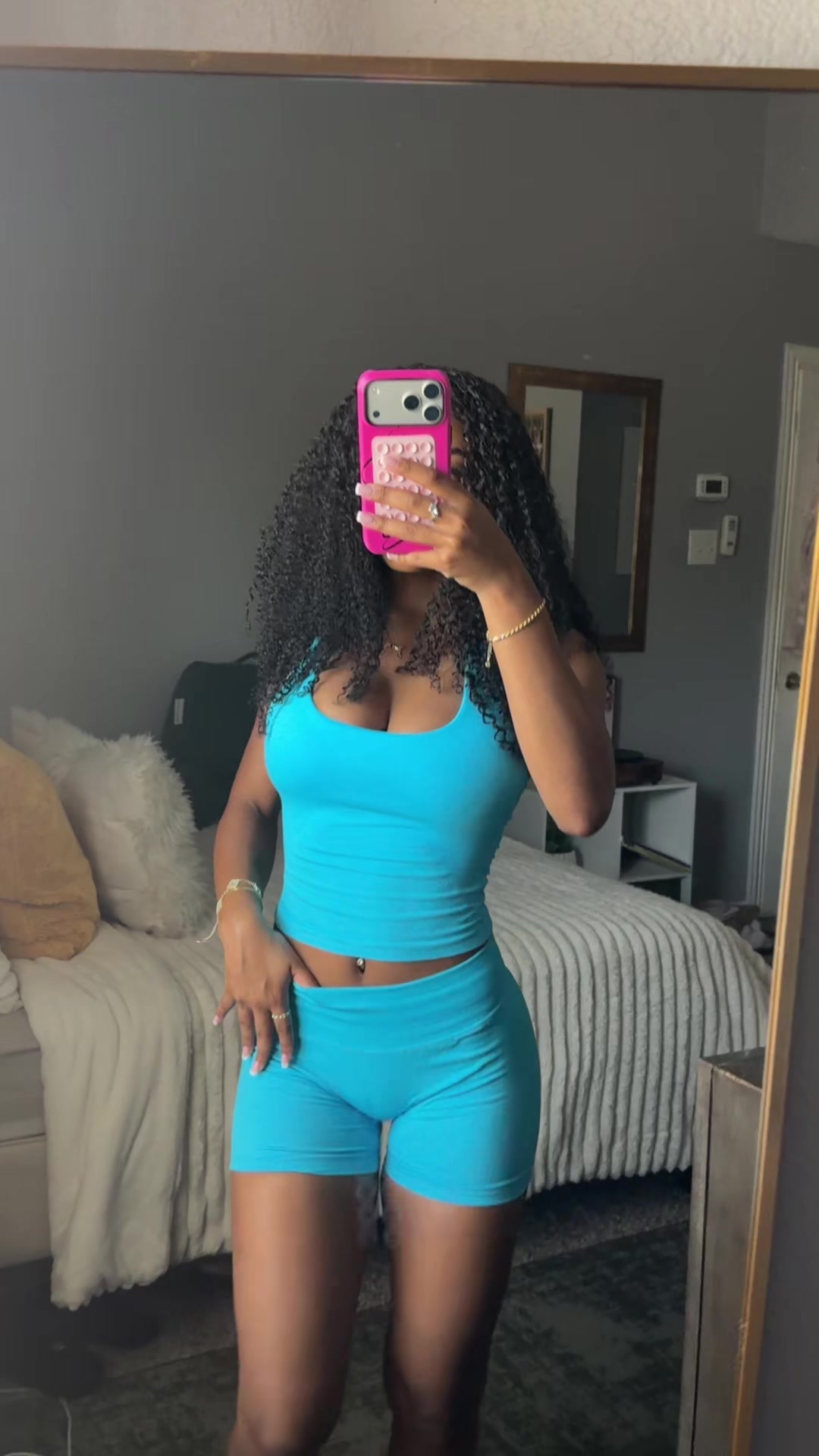 @pretttyfeen