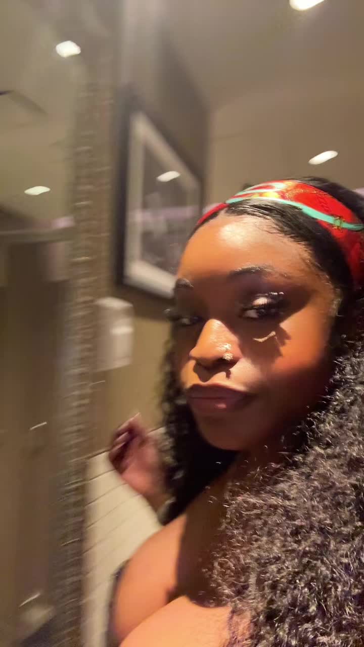 @BurkinaBarbie🇧🇫