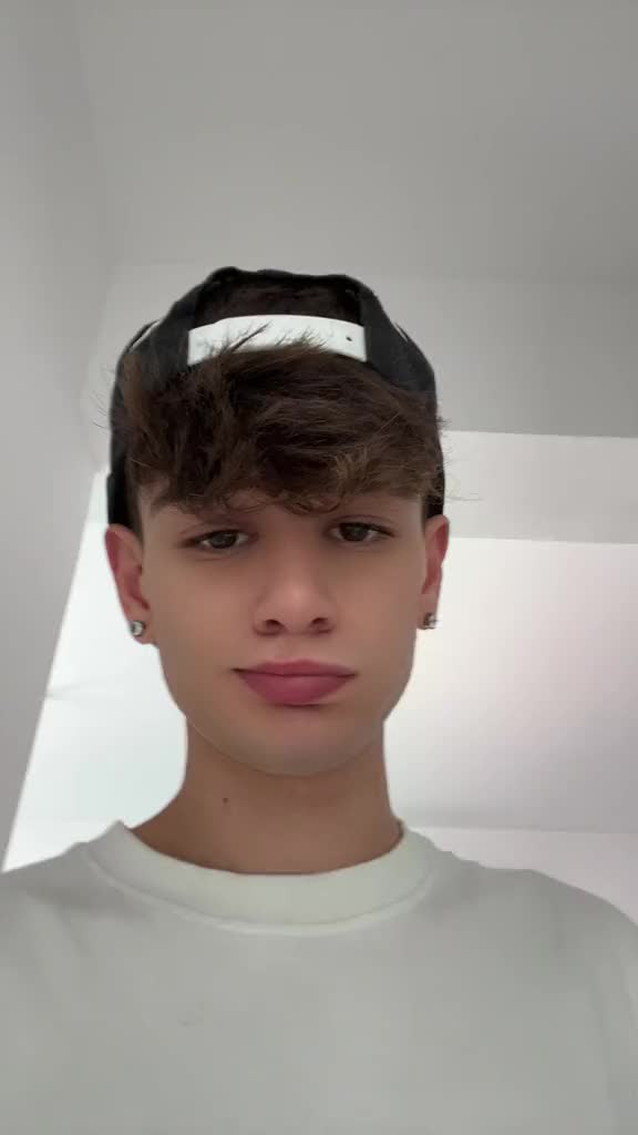 @Elias.Twinky18