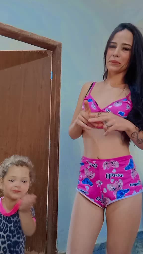 @Pamely Ribeiro
