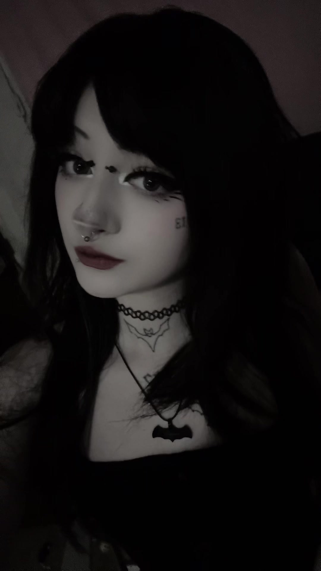 @☺︎