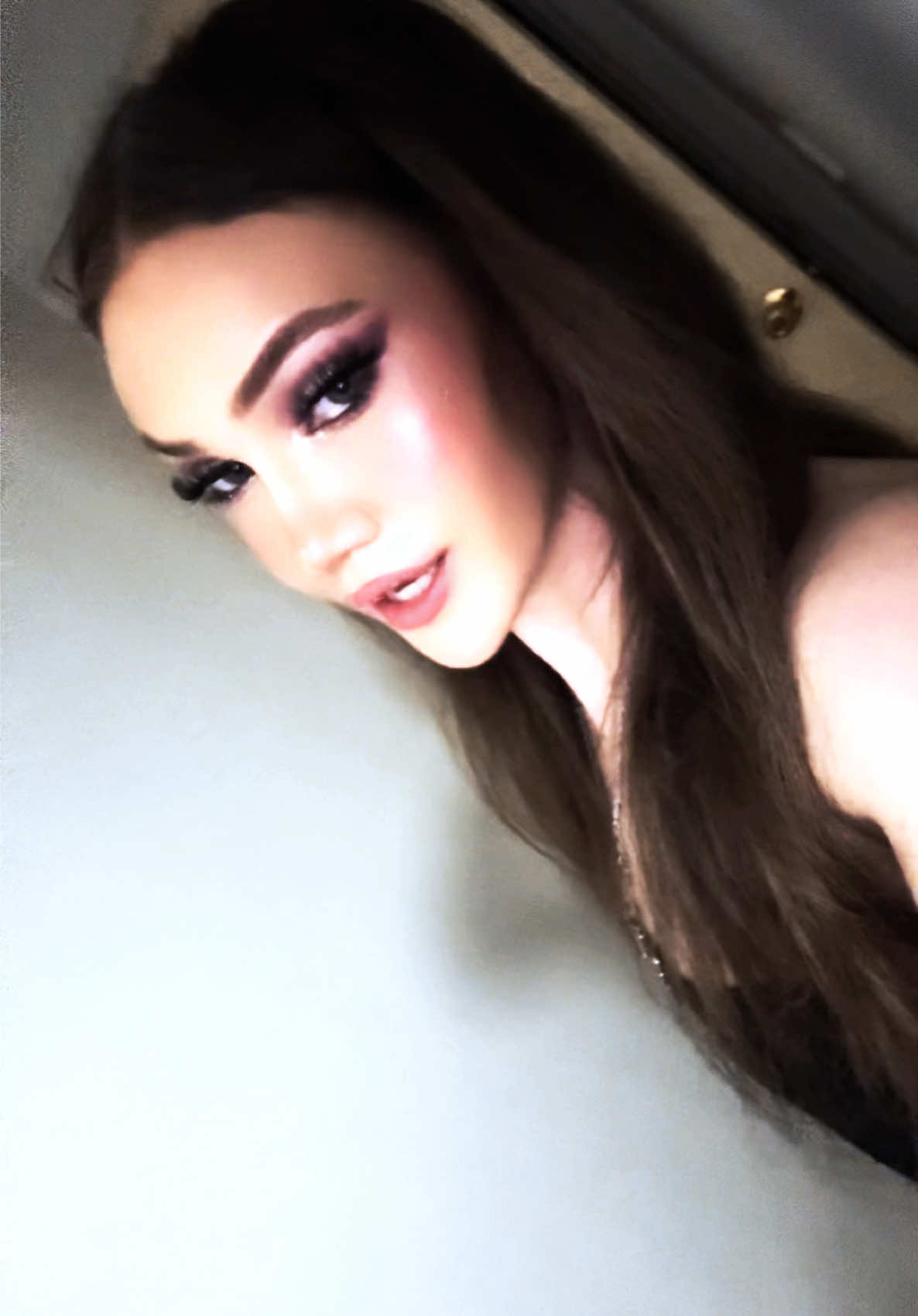 @Kiana 🌺 Sessiana