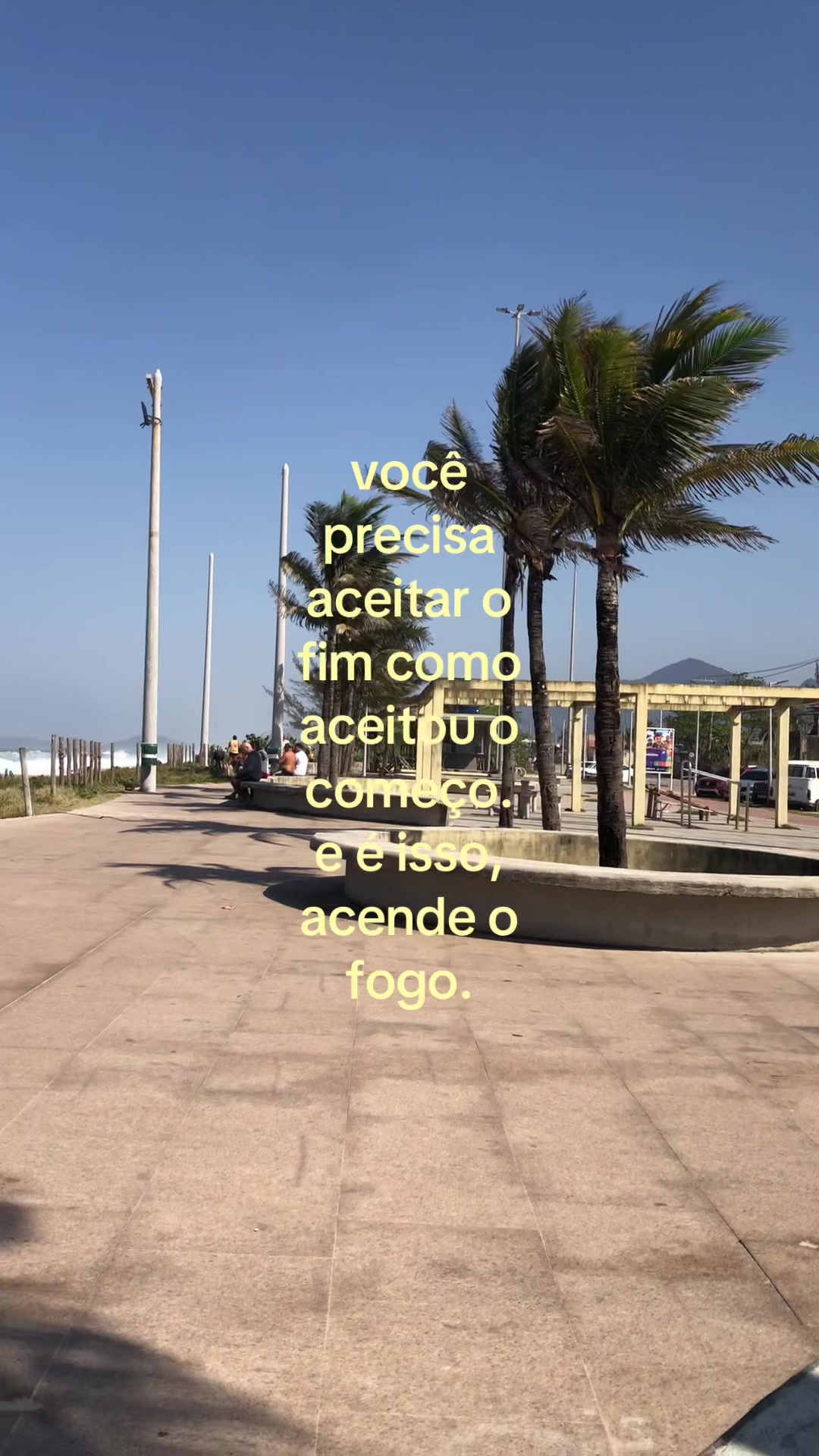 @꩜