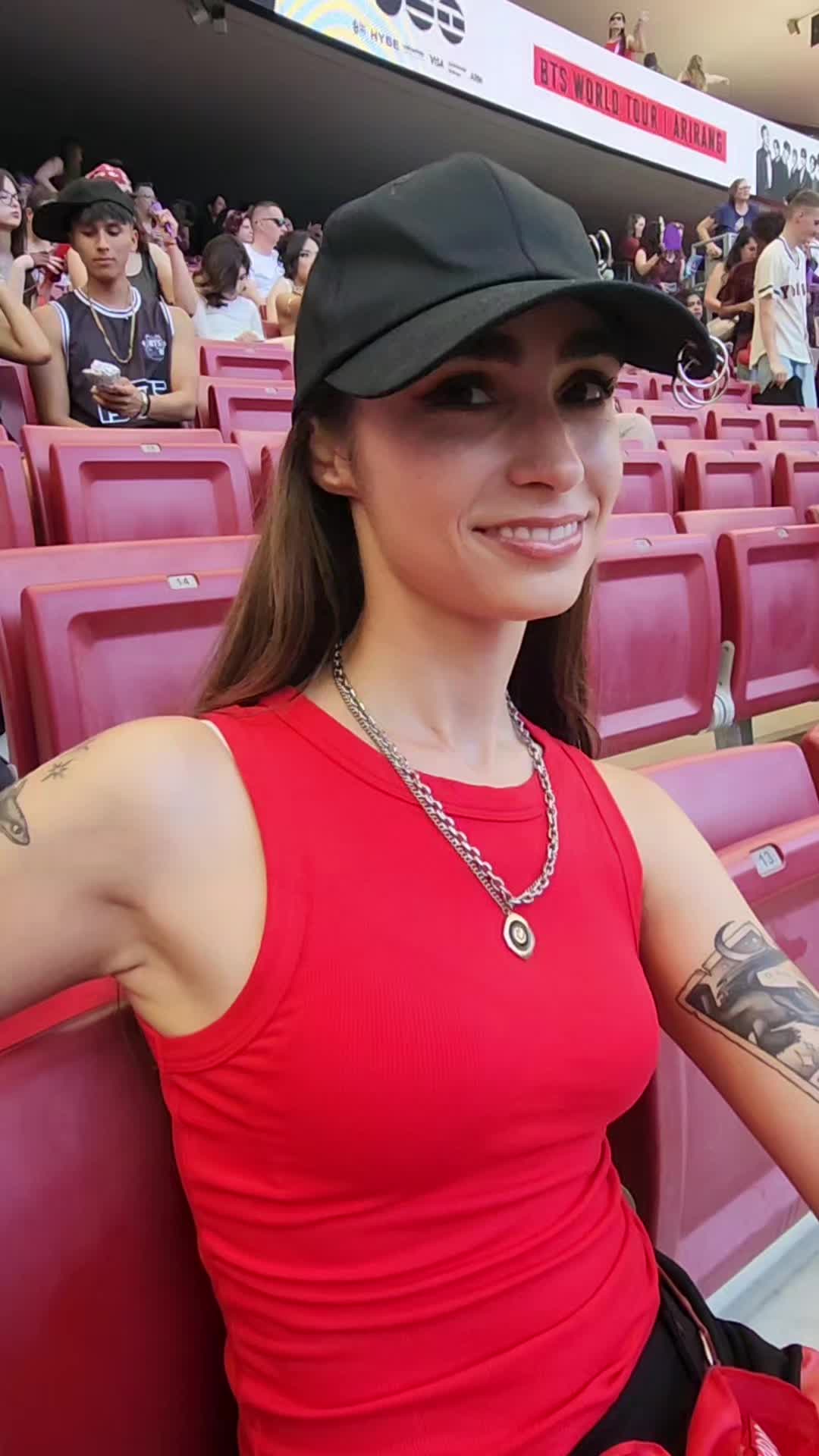 @Nenas ⟭⟬⁷
