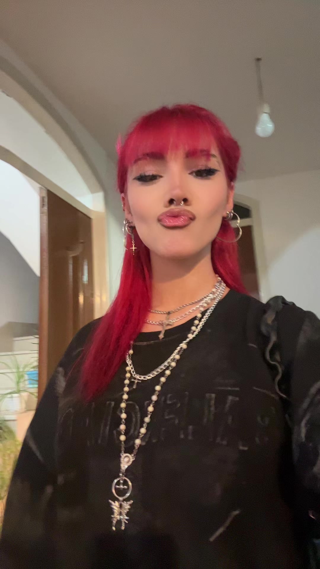 @hellxxrz