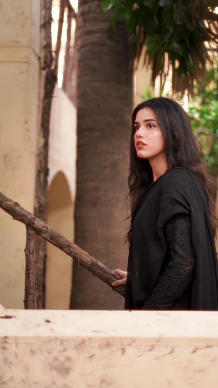 @Alina Amir
