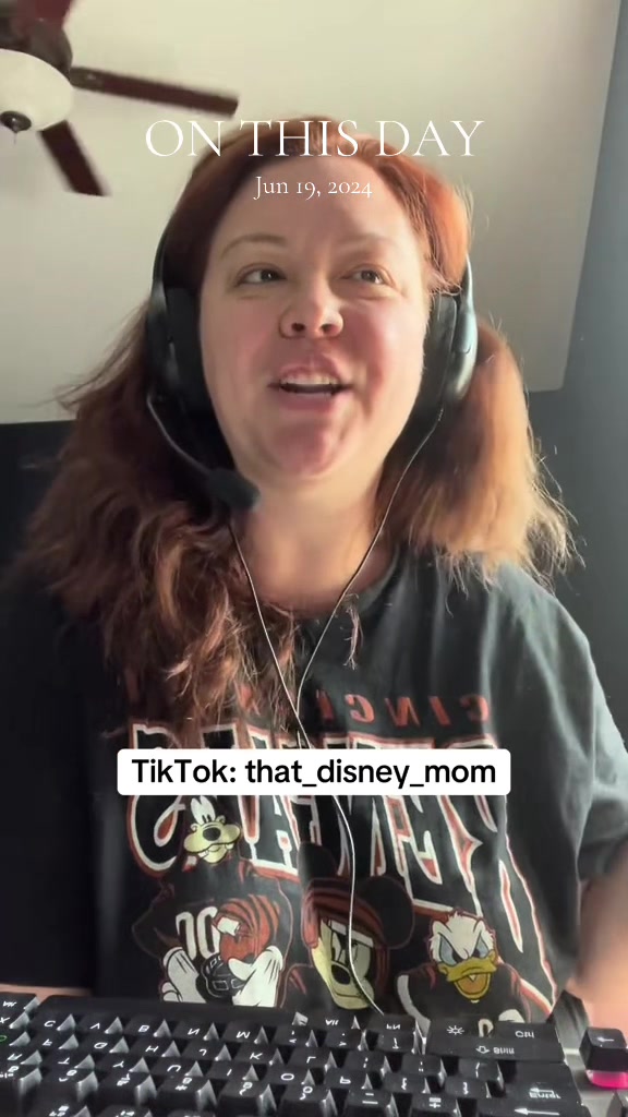 @That Disney Mom ✨