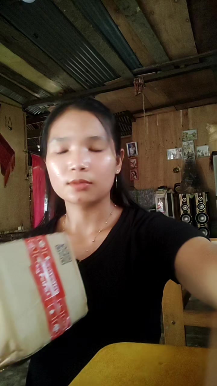 @Rebecca sidabalok
