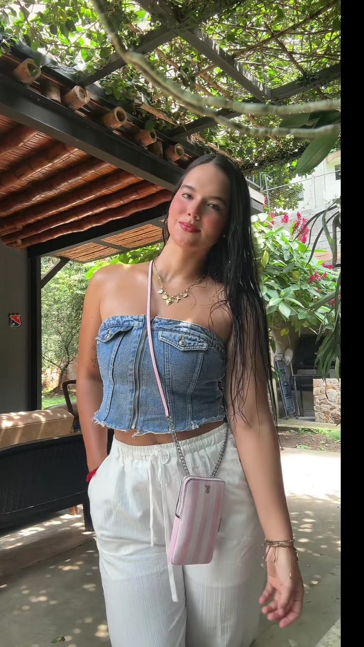 @Laura Castrillon