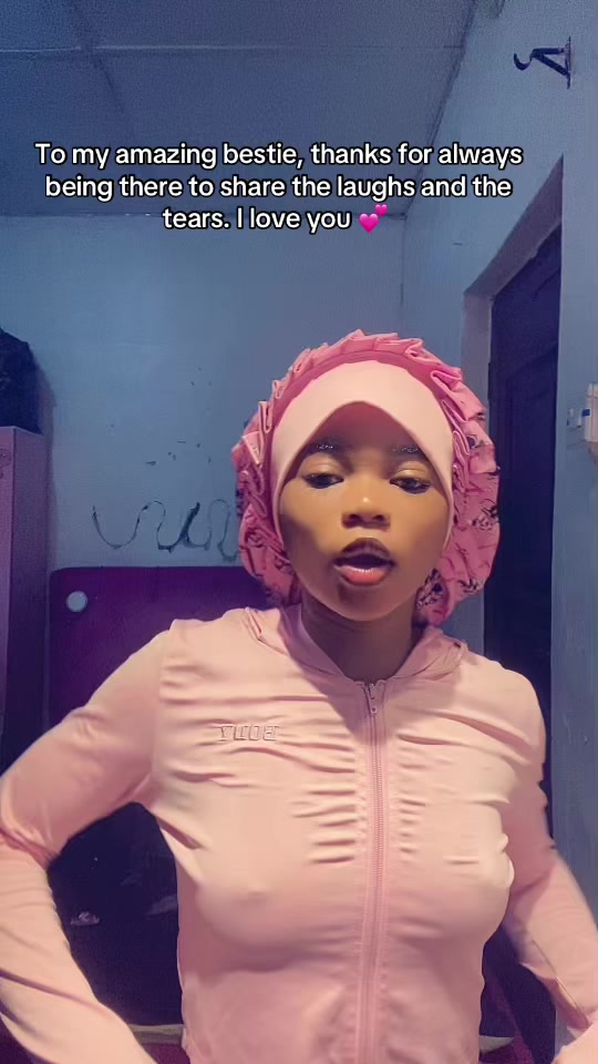 @ADESEWA🫢💕