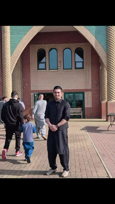 @Hafeez Khan🏴󠁧󠁢󠁳󠁣󠁴󠁿