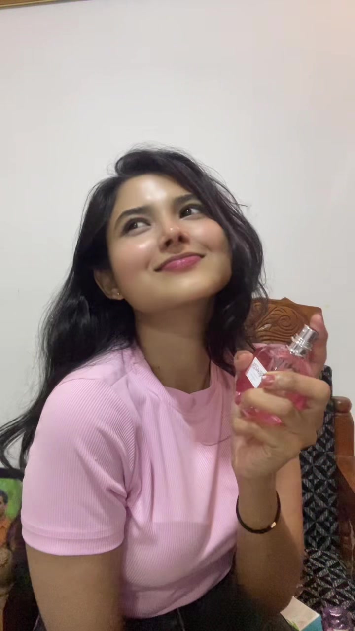 @𝑹𝒐𝒐🦋