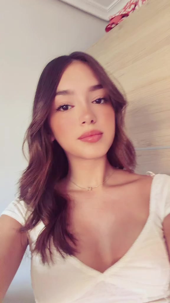 @María