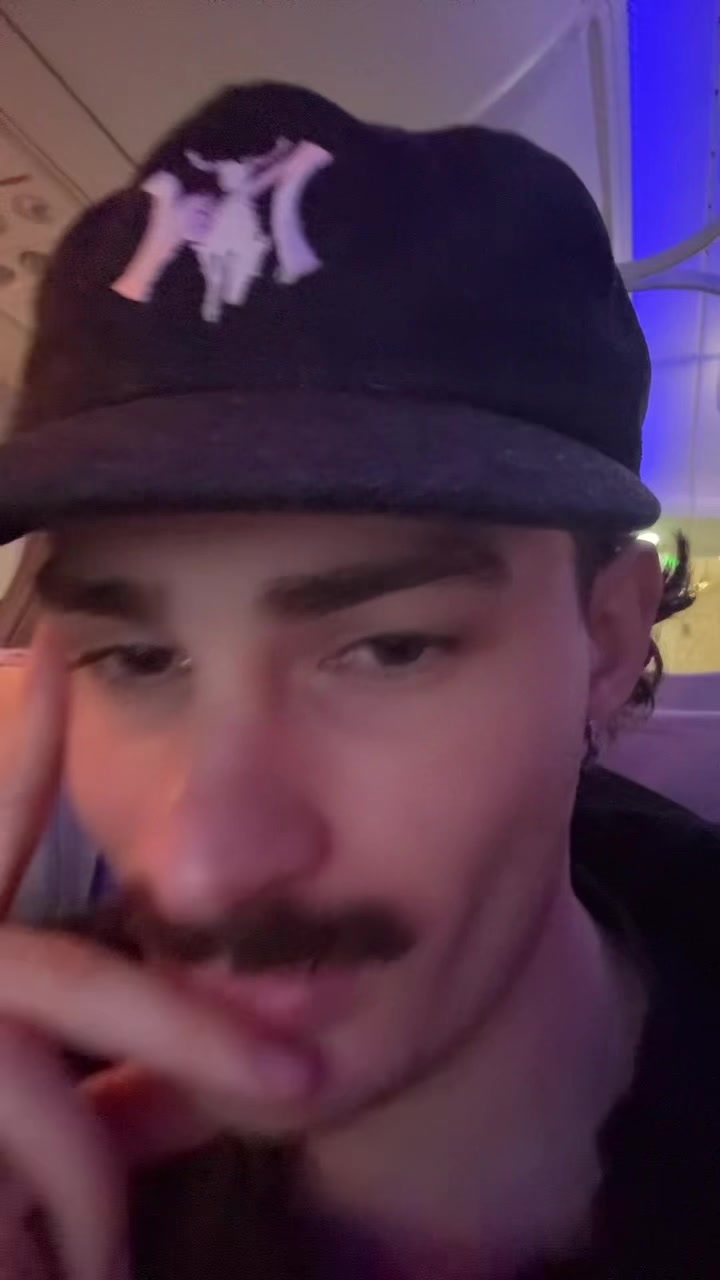 @notblaynehull