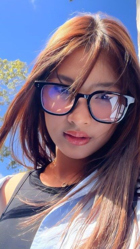 @๐ โฎ
