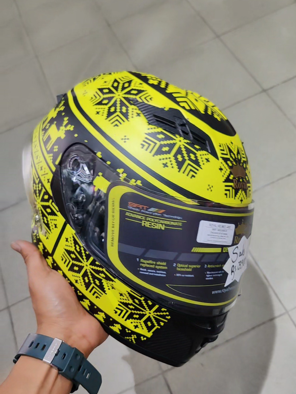 @Om Trading Helmet Shop