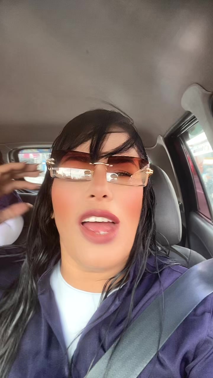 @Aneli Bezerra a coroa 👑