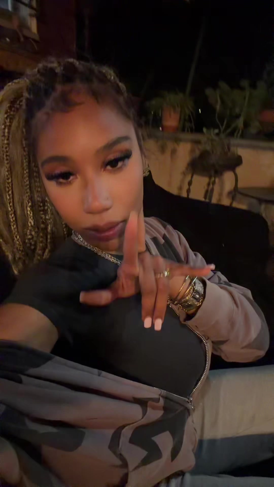 @mani