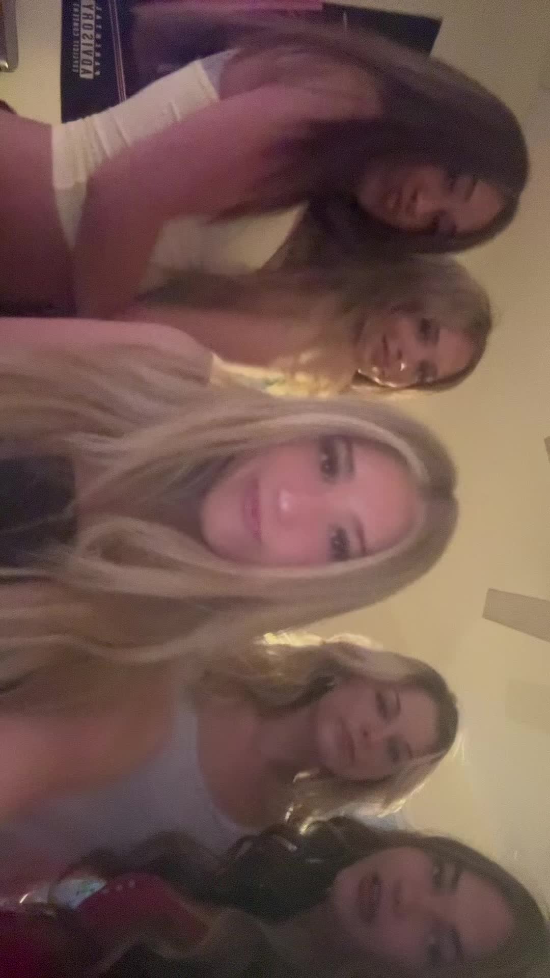 @lylaa