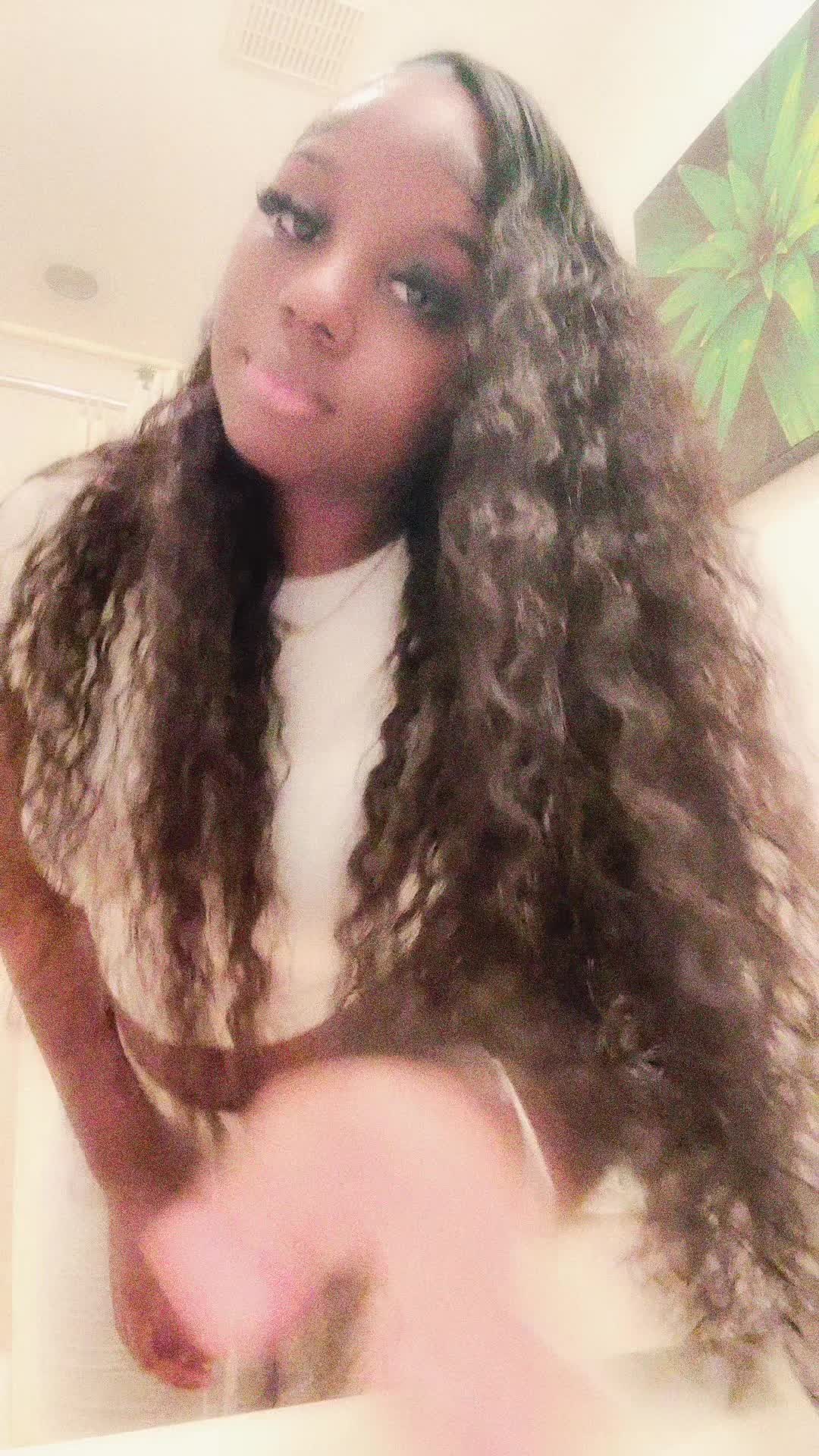 @niyaaa💗 .