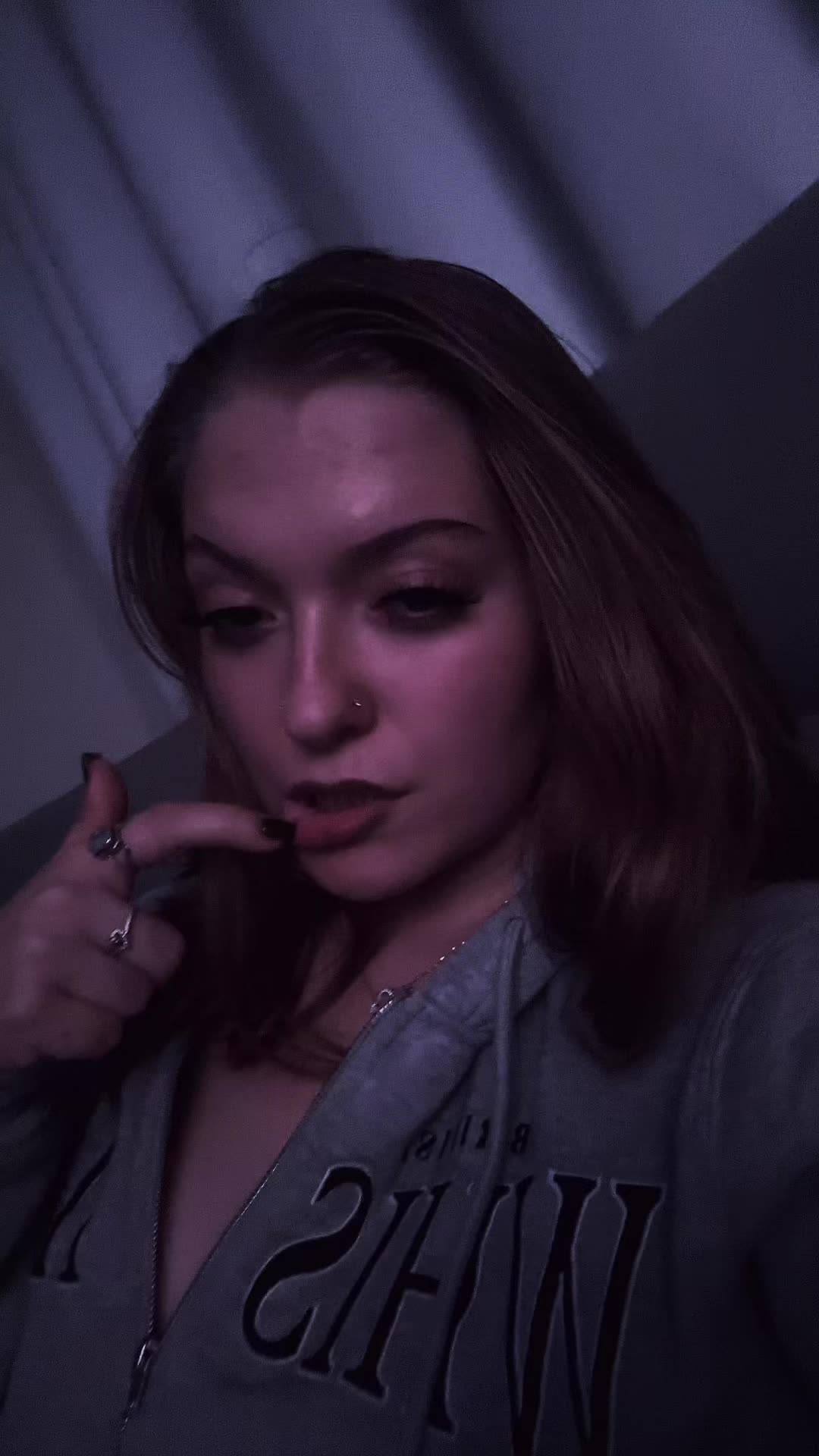 @0liviaa_