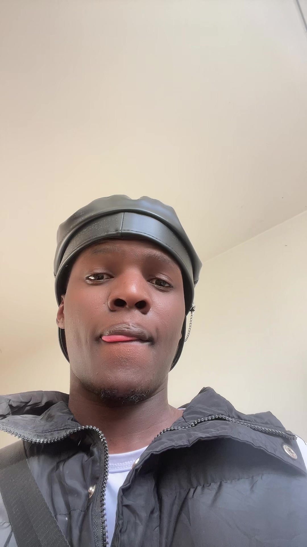 @Ficknots