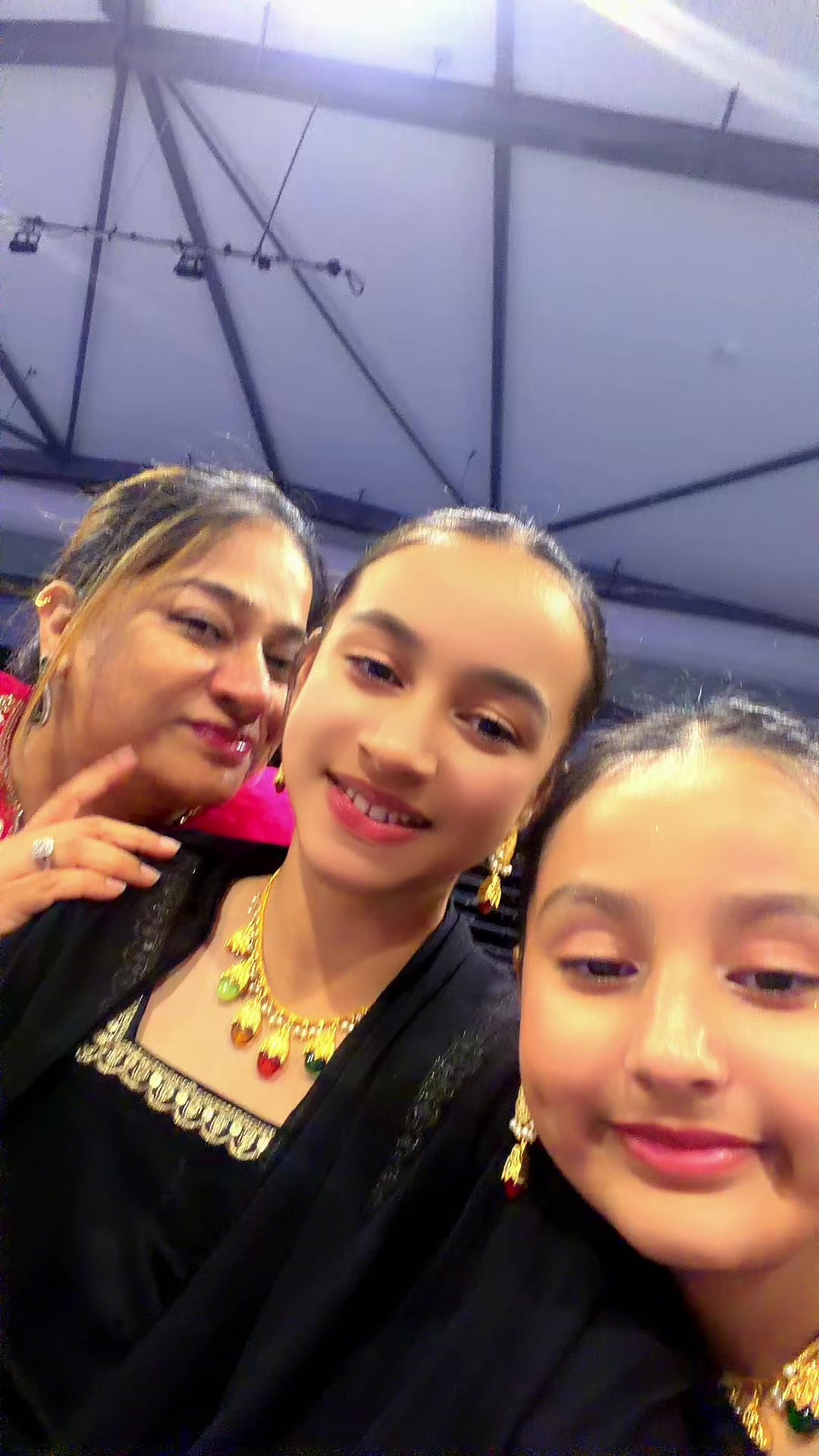 @⭐️Sandhusisters⭐️