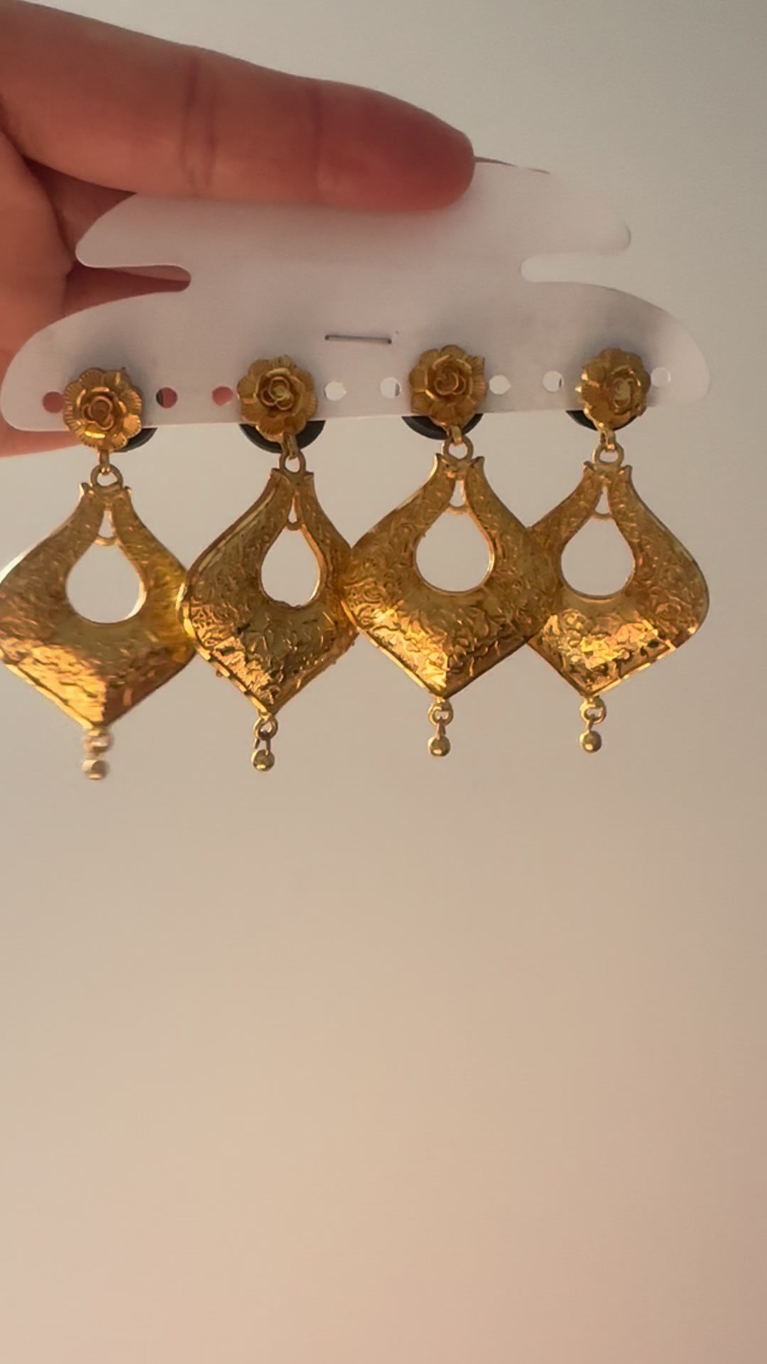 @Lavish Jewellery