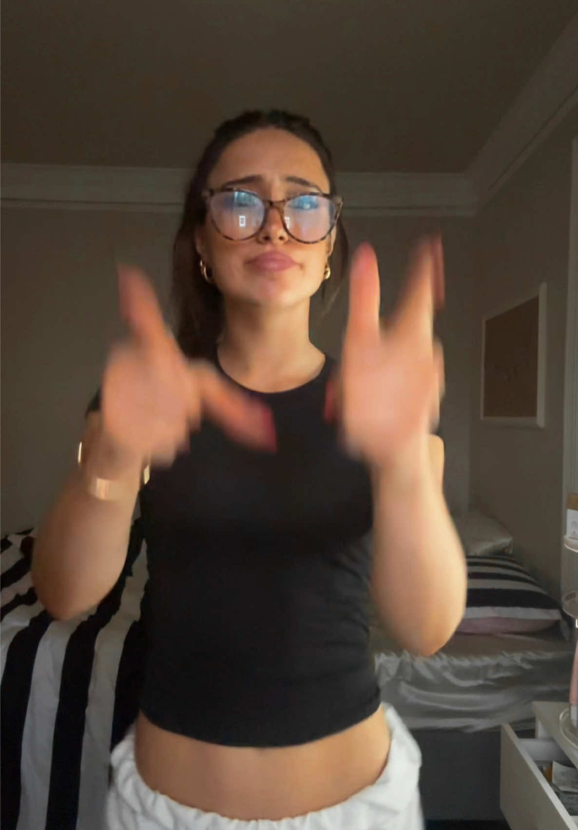 @ItsOliviaTaylor