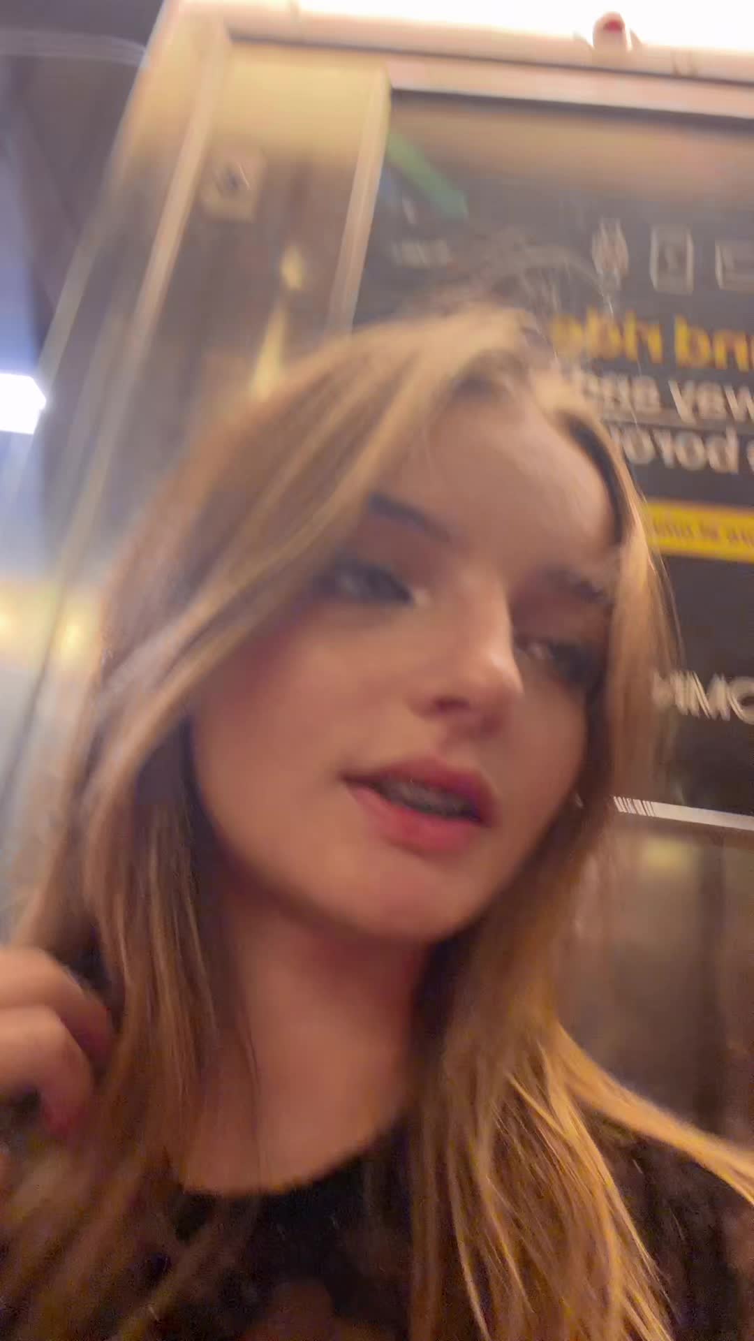 @🤪
