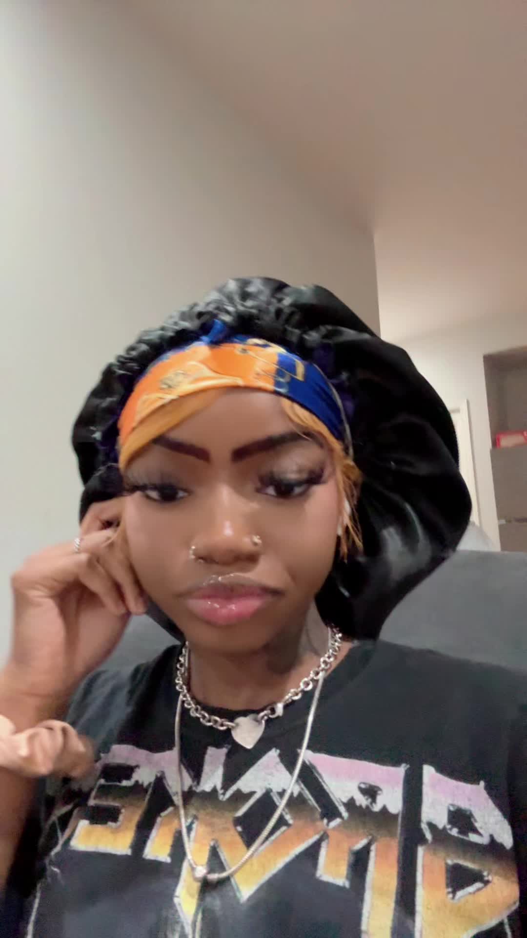 @Eashaa🦋