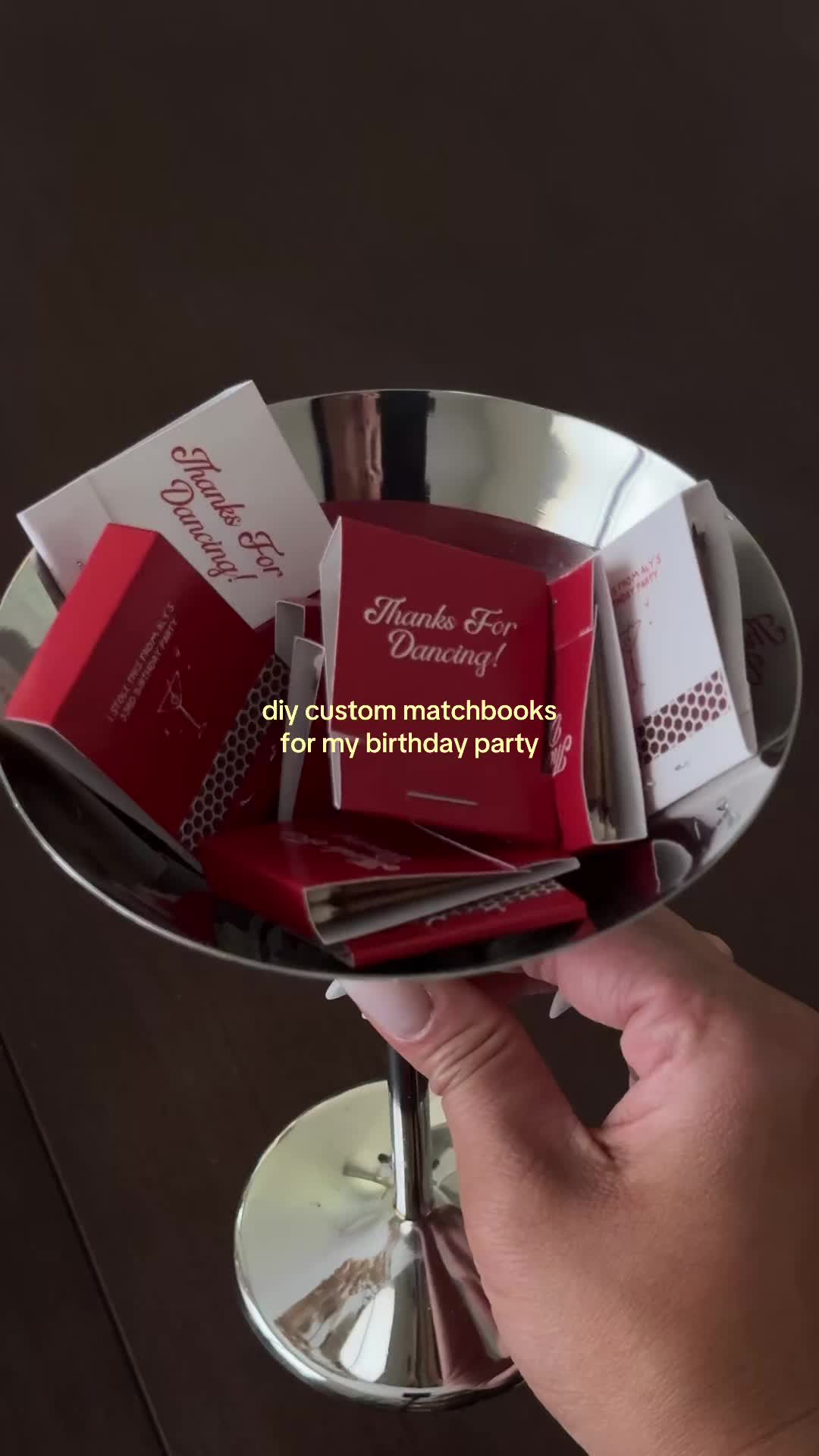 @alysilverio