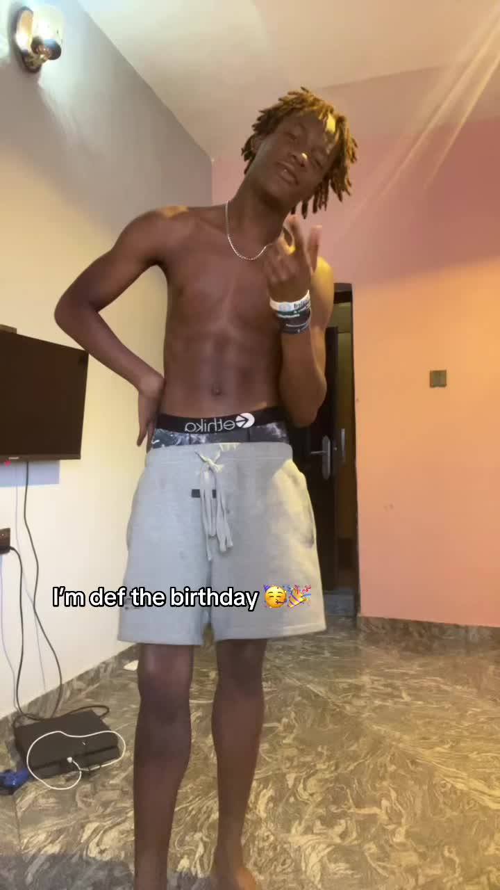 @ZoZo🥴