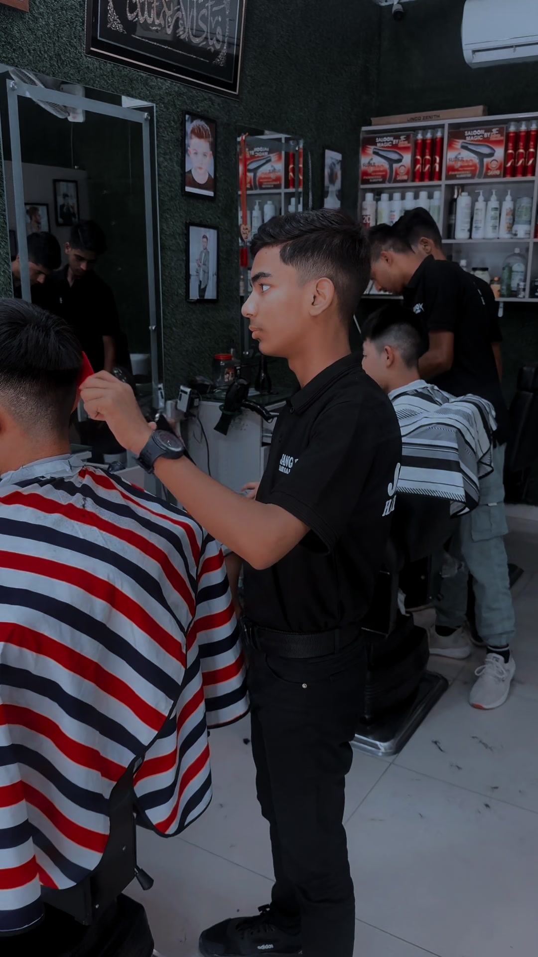 @adnanjango 💇12