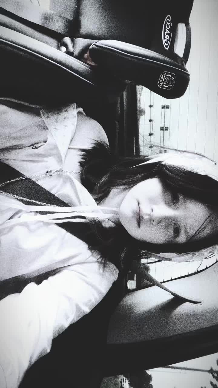 @♡﹏Asher / Grace૮ ˶&circ; ﻌ &circ;˶ ა