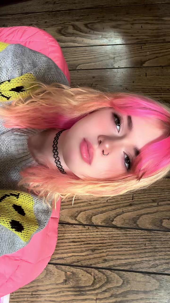 @Bella_9_9_9