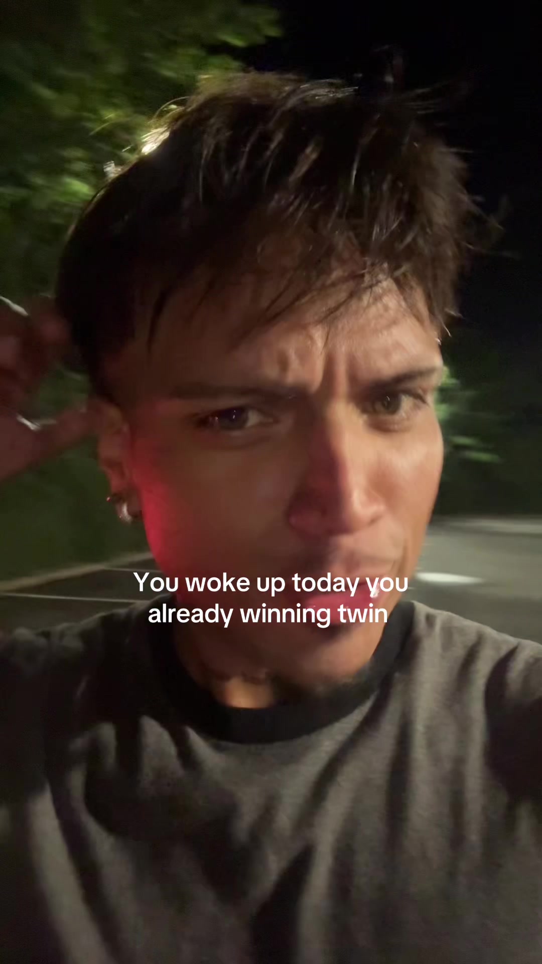 @morefonz2x