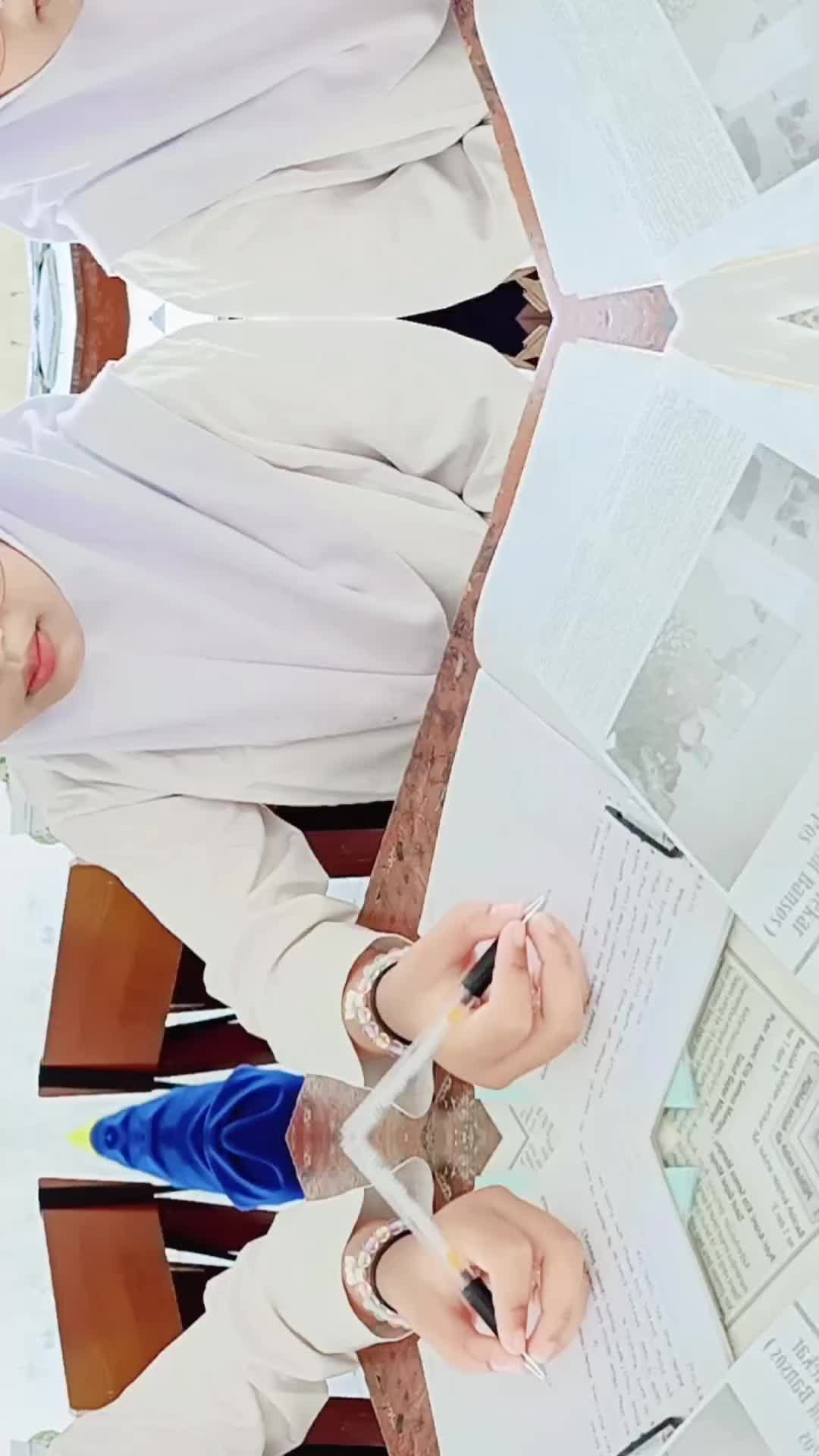 @.flh