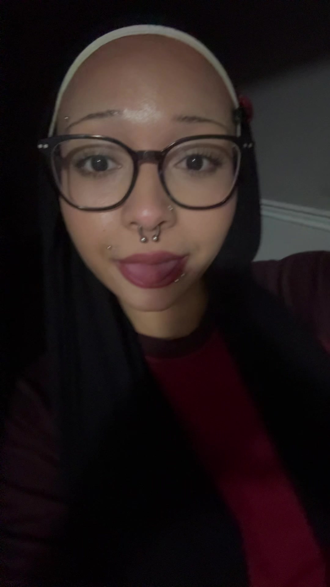 @mothbitesinmylinenshirt