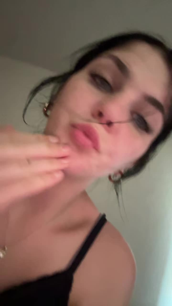 @Mariaa