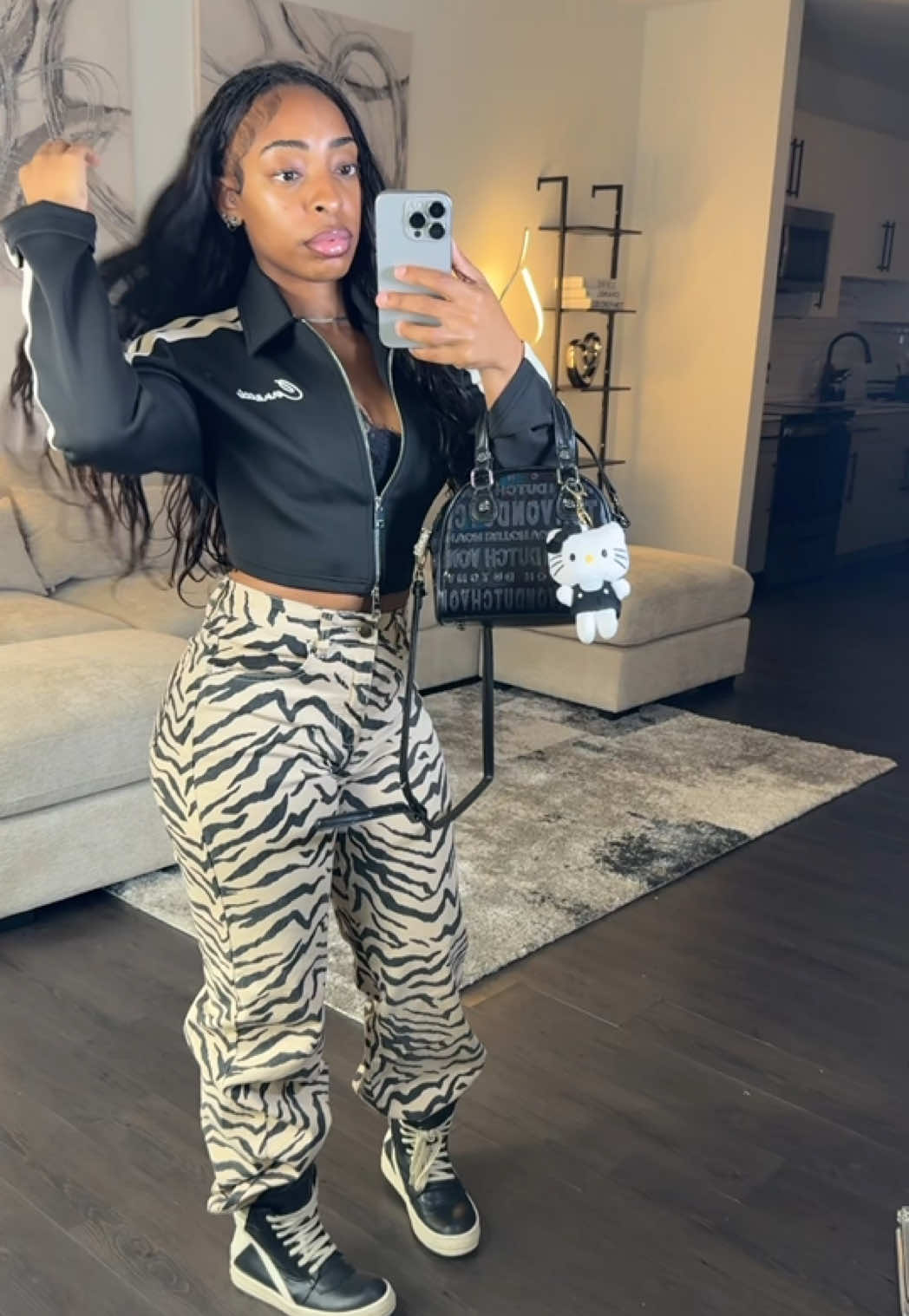 @Ronysha Vershelle