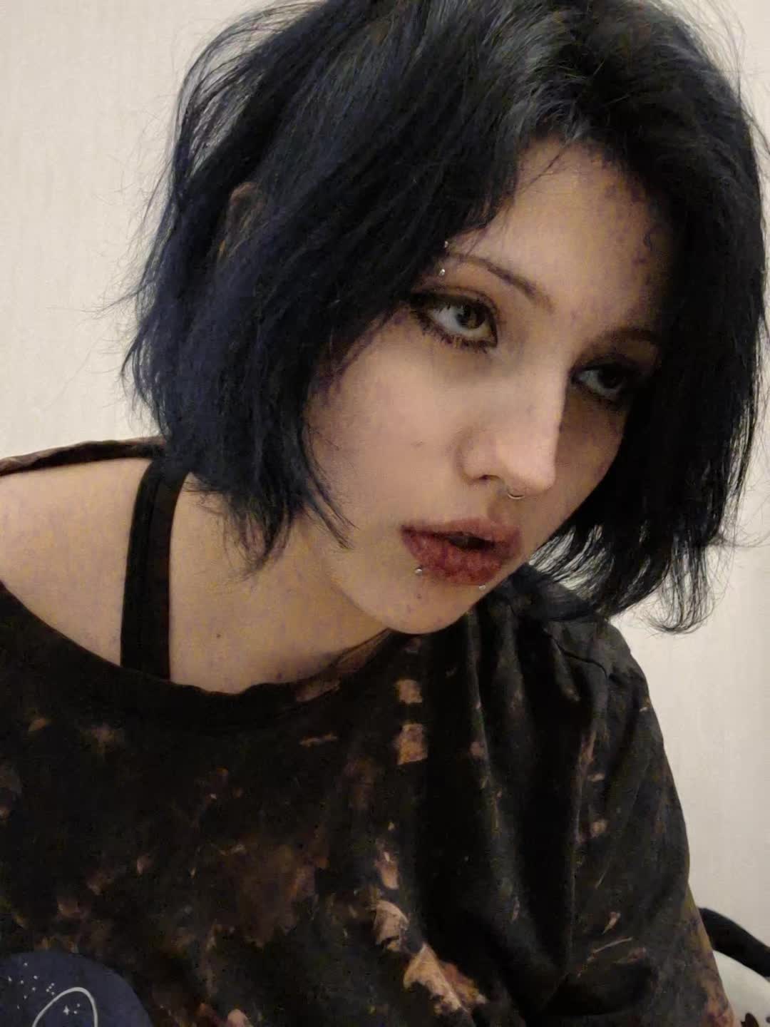 @уляна